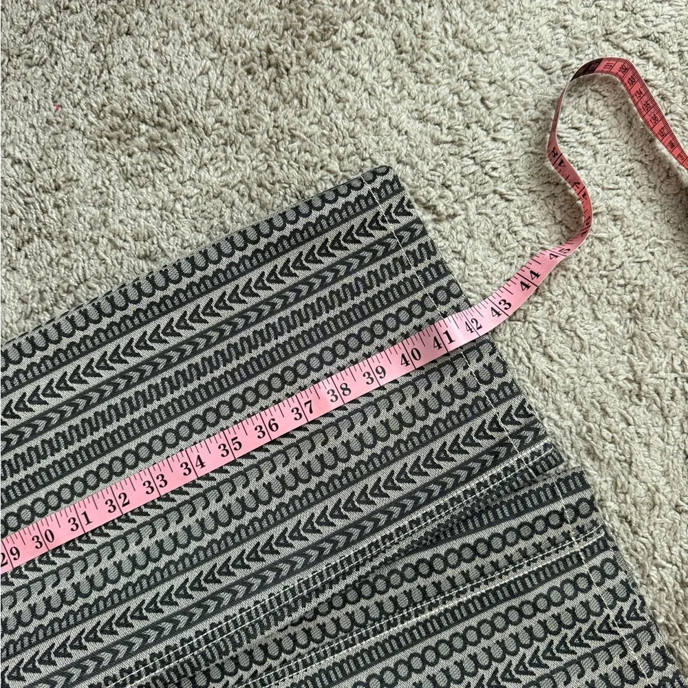 Marc Jacobs Wide Monogram Patterned Pants - Picture 9 of 10